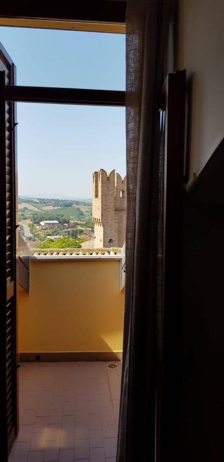 Bed & Breakfast Ca La Terrazza - Dentro Il Borgo Storico Gradara